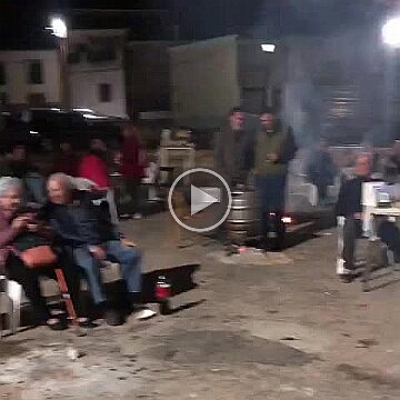 Video de WhatsApp 2025-02-16 a las 22.03.18_25802436