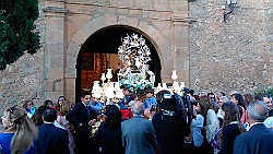 11057778_480010935497592_8496794317840963839_n