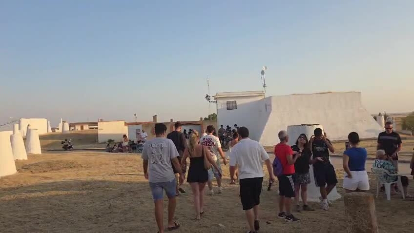 Play video