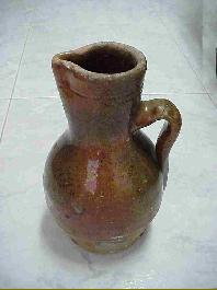 JARRA PEQUE&Ntilde;A PARA VINO