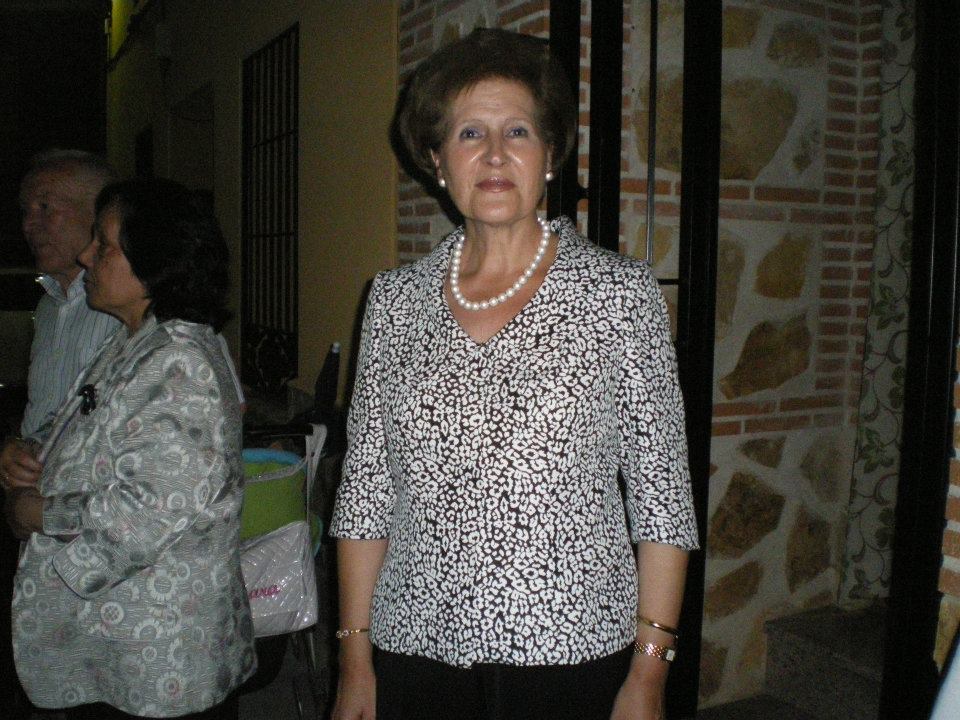 575775_402906309745605_1974666737_n