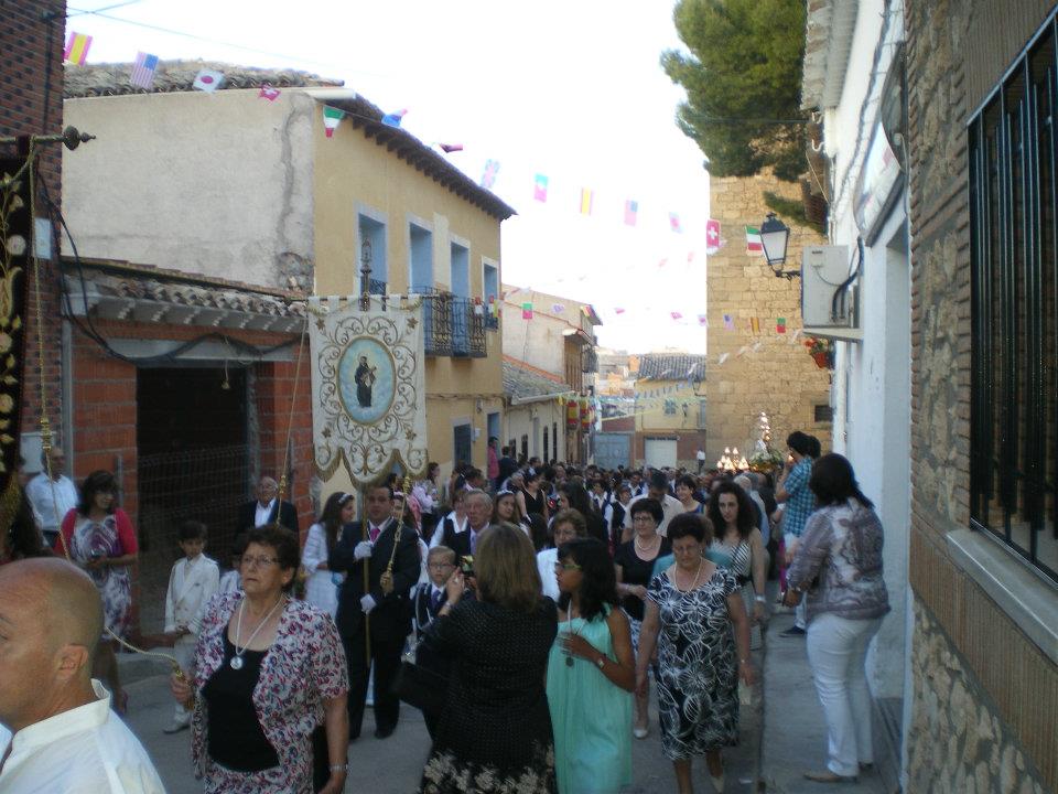 382390_402904613079108_1699517690_n