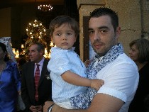 552854_402904149745821_1055802303_n