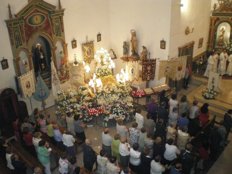 598482_402677093101860_1637457094_n