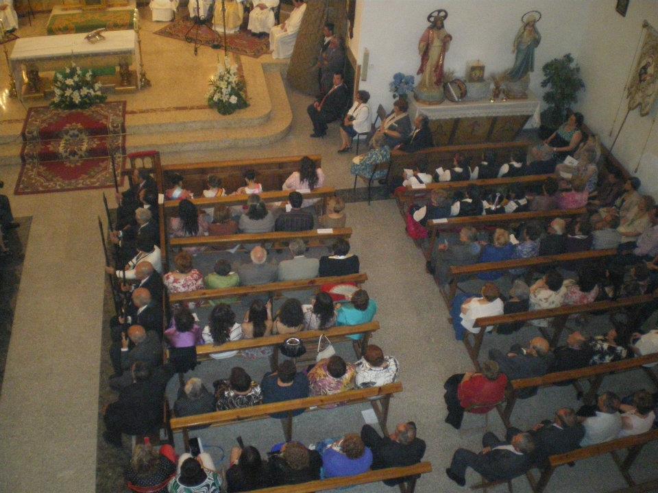 538143_402677269768509_59067680_n