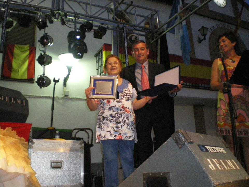 7959_402676126435290_884540011_n