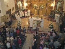 600380_402677423101827_649258813_n