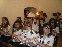 540544_402677676435135_2075269398_n