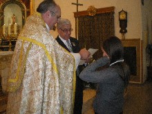 526899_402672983102271_108686750_n