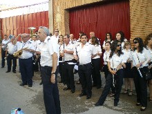 481383_402660739770162_2070492245_n