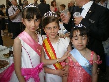 389672_402679879768248_458051272_n