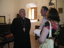 303475_402678326435070_827066290_n