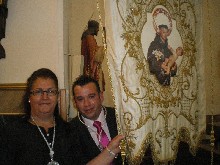 282888_402678369768399_1999795795_n