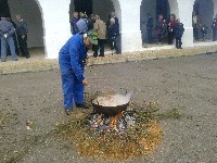 941471_170675436427403_57777046_n